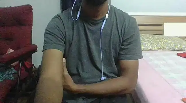 Snapshot of IndianEurope chatting on 01/15/25, 07:01 IndianEurope online show from 01/15/25, 07:01