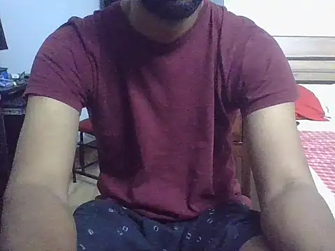 Snapshot of IndianEurope chatting on 02/13/26, 03:52 IndianEurope online show from 02/13/26, 03:52