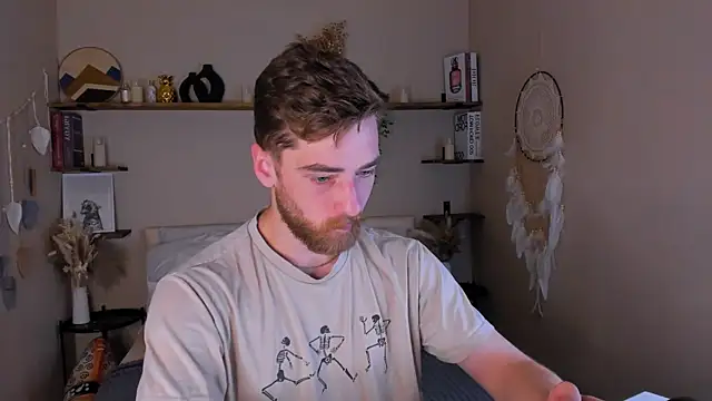 Snapshot of DexterDexx chatting on 10/02/25, 10:06 DexterDexx online show from 10/02/25, 10:06