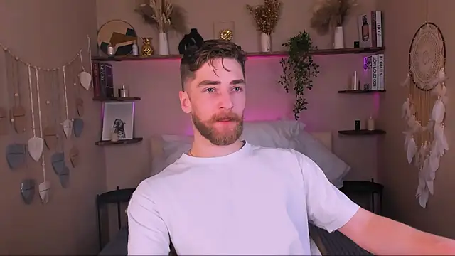 Snapshot of DexterDexx chatting on 11/07/25, 09:26 DexterDexx online show from 11/07/25, 09:26