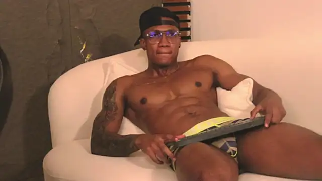 Logan Varela online show from 02/28/25, 08:20