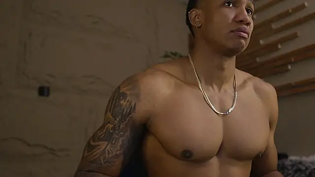 Logan Varela online show from 02/09/26, 02:10