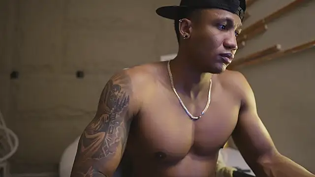 Logan Varela online show from 02/27/26, 01:55