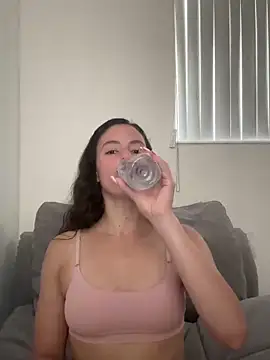 brookehoneynina online show from 03/17/25, 06:42