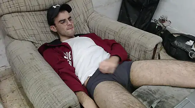 Snapshot of erikamavrik chatting on 12/30/24, 08:58 erikamavrik online show from 12/30/24, 08:58