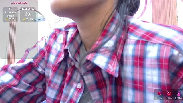 yourcuteneighbourr online show from 04/01/26, 02:45