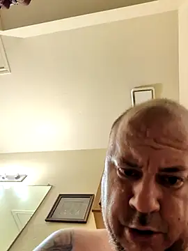 Tyrish361 online show from 11/08/25, 01:22