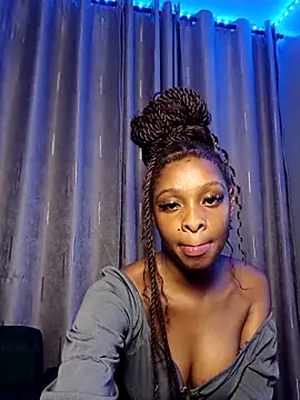 C-yoyo online show from 04/15/26, 08:42