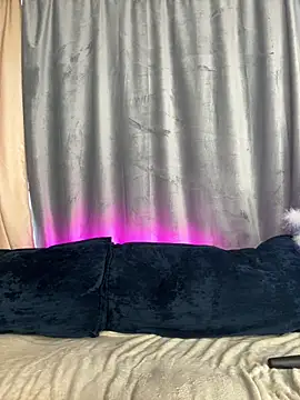 Valerie Woods online show from 03/20/25, 07:47