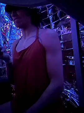 gurlnips online show from 02/21/25, 09:02