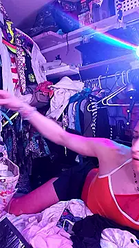 gurlnips online show from 02/18/26, 04:08