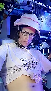 gurlnips online show from 03/02/26, 07:09