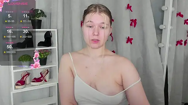 Rebecca Kelly online show from 02/09/25, 06:37