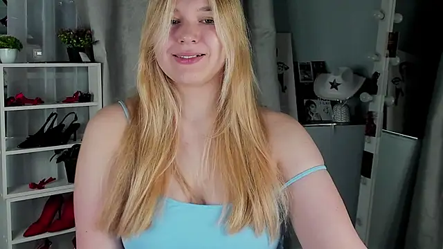 Rebecca Kelly online show from 11/14/25, 02:32