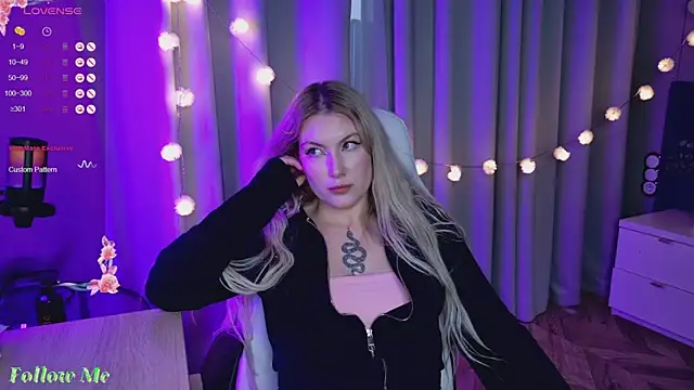 Liv Fay online show from 02/27/25, 02:54