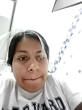 Snapshot of Tiphanydirty3 chatting on 02/21/25, 11:43 Tiphanydirty3 online show from 02/21/25, 11:43