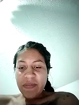 Snapshot of Tiphanydirty3 chatting on 03/01/25, 12:50 Tiphanydirty3 online show from 03/01/25, 12:50