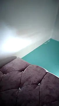 Tiphanydirty3 online show from 10/29/25, 06:42