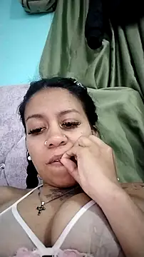 Tiphanydirty3 online show from 11/14/25, 05:17