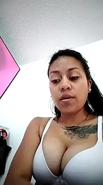 Tiphanydirty3 online show from 04/13/26, 05:18