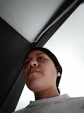 Tiphanydirty3 online show from 06/09/26, 05:02
