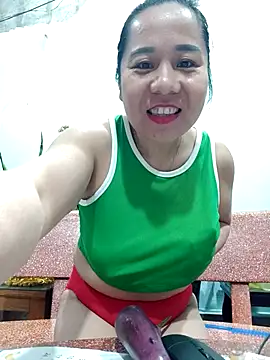 Queen 18200 online show from 02/27/25, 04:20