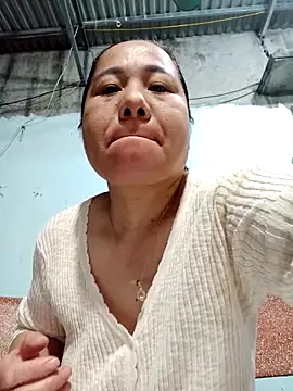 Queen 18200 online show from 03/17/26, 09:29