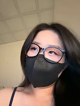 Jenni nana online show from 10/19/25, 05:08