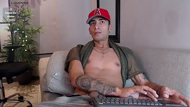 DrakeNeumann online show from 02/11/25, 09:53