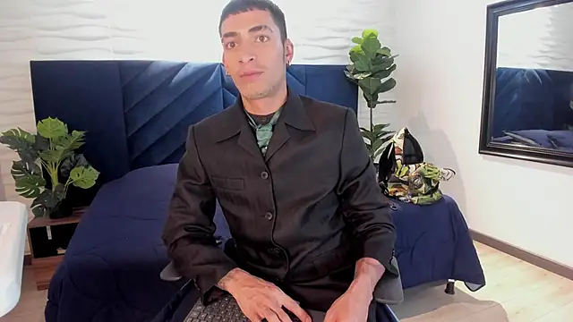 DrakeNeumann online show from 02/13/25, 03:18