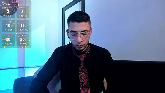 Snapshot of DrakeNeumann chatting on 05/27/26, 03:36 DrakeNeumann online show from 05/27/26, 03:36