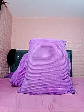 sexybree  online show from 05/12/26, 01:58