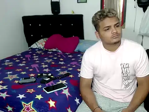 Boycuriousxxx online show from 09/30/25, 12:10