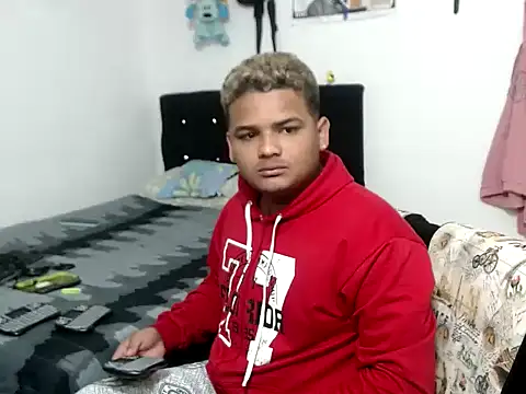 Boycuriousxxx online show from 11/13/25, 10:25