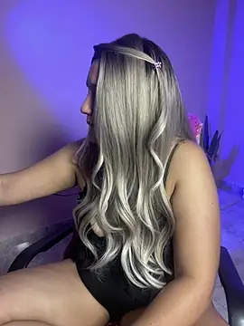 saray gomez22 online show from 02/13/26, 03:13