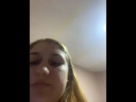 saray gomez22 online show from 04/19/26, 03:06