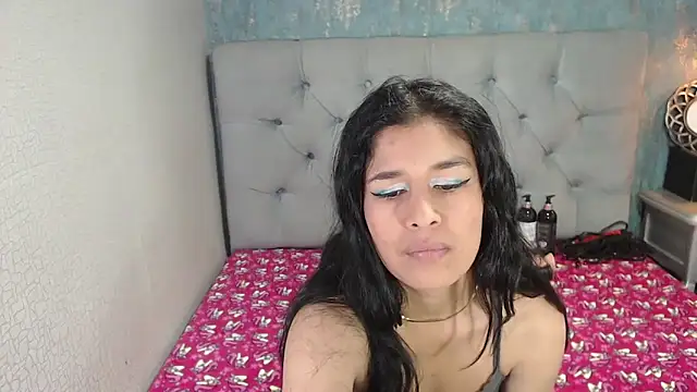 Snapshot of ginasailor chatting on 11/22/25, 01:04 ginasailor online show from 11/22/25, 01:04