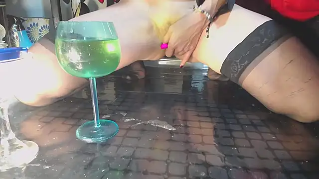 marilyn jon3s online show from 02/22/26, 09:24