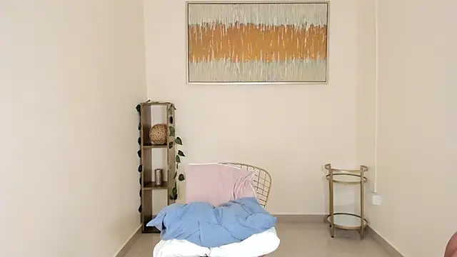 Charlothe capell online show from 02/25/26, 08:07