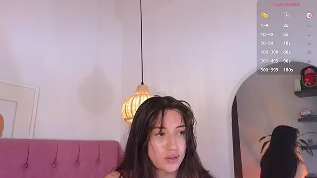 eimy22 online show from 12/19/24, 02:12