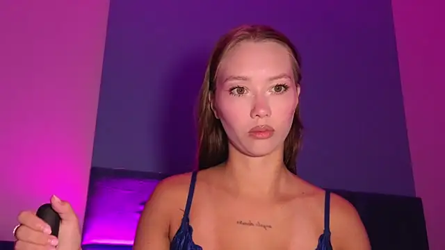 KateVon online show from 04/22/26, 04:37