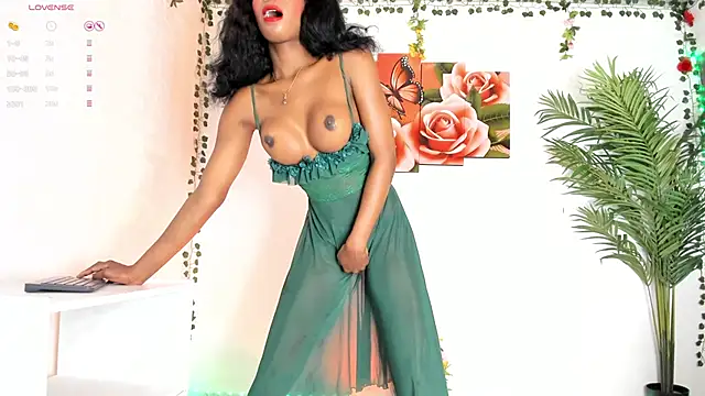 Snapshot of Valeria_Thompson1 chatting on 02/17/25, 08:04 Valeria Thompson1 online show from 02/17/25, 08:04