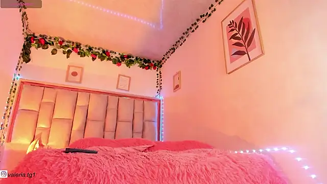 Valeria Thompson1 online show from 02/10/26, 11:20