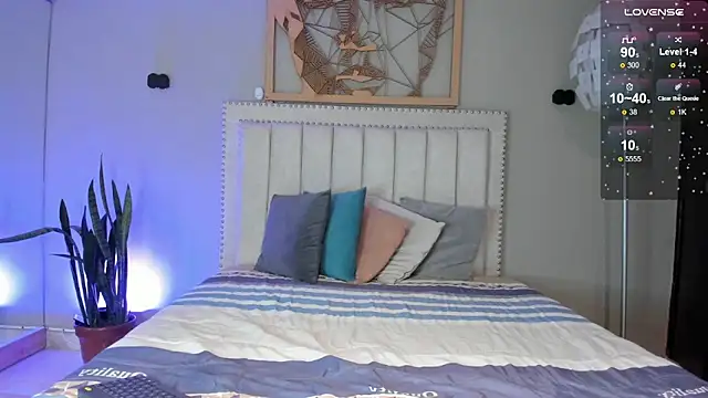 Miranda doll  online show from 03/01/25, 03:38