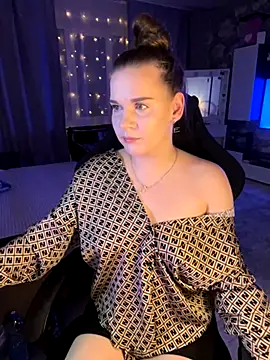 Lexi noah online show from 12/02/25, 08:59