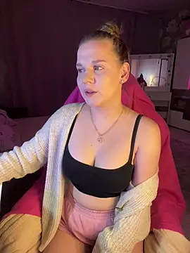 Snapshot of Lexi_noah chatting on 02/08/26, 09:18 Lexi noah online show from 02/08/26, 09:18