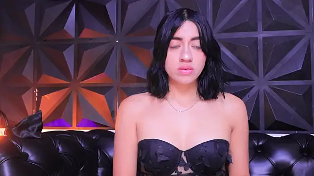 KasiaNoir  online show from 02/07/25, 12:17