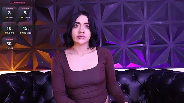 KasiaNoir  online show from 11/18/25, 12:09