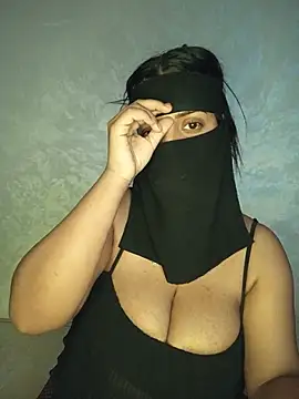 Narimane maroc online show from 07/25/26, 01:15