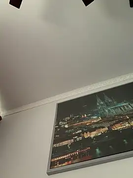 Hornyblond Bella online show from 03/22/26, 07:01